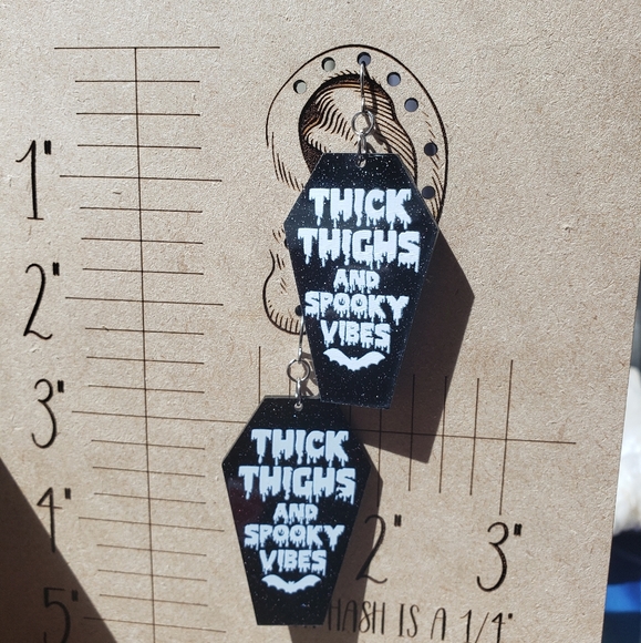 🦇 Thick Thighs and Spooky Vibes earrings - Picture 4 of 5